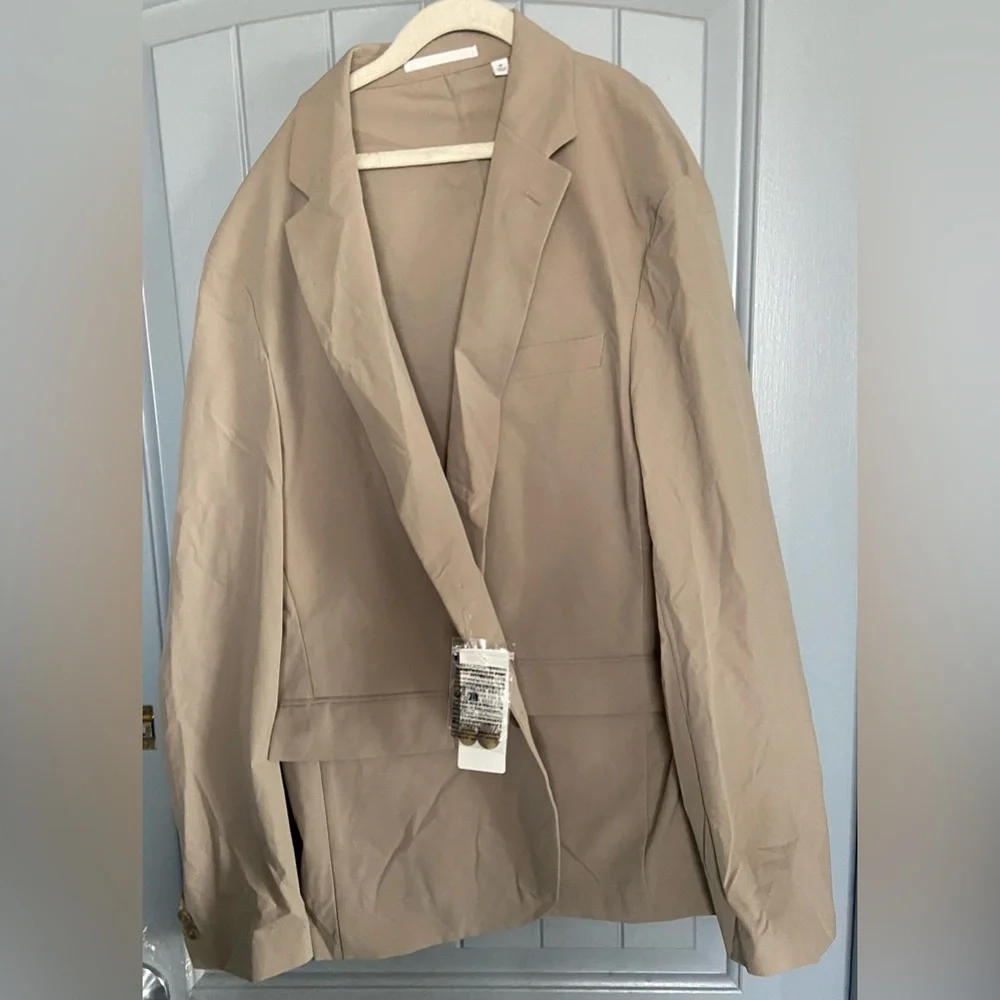 Uniqlo Air sense Jacket - Picture 9 of 10